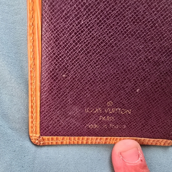 Louis Vuitton Tan Leather Wallet - Picture 12 of 13